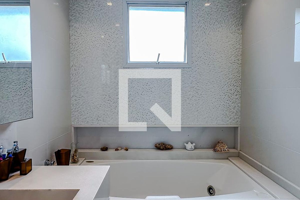 Apartamento, 4 quartos, 228 m² - Foto 35