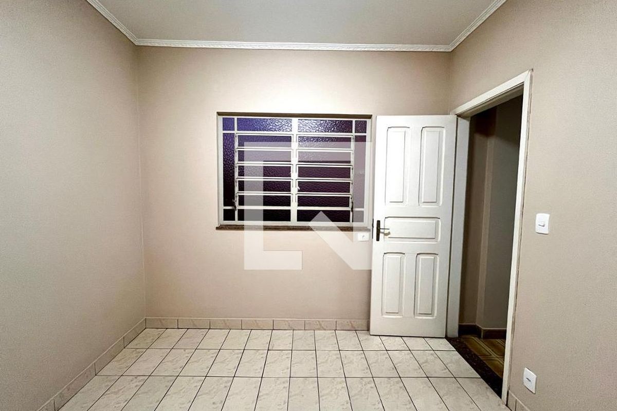 Casa à Venda - Taquaral, 4 Quartos,  320 m2 em , Campinas - sp | SoloBR