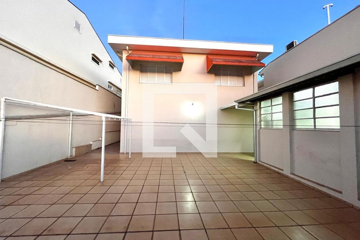Casa à Venda - Taquaral, 4 Quartos,  320 m2 em , Campinas - sp | SoloBR