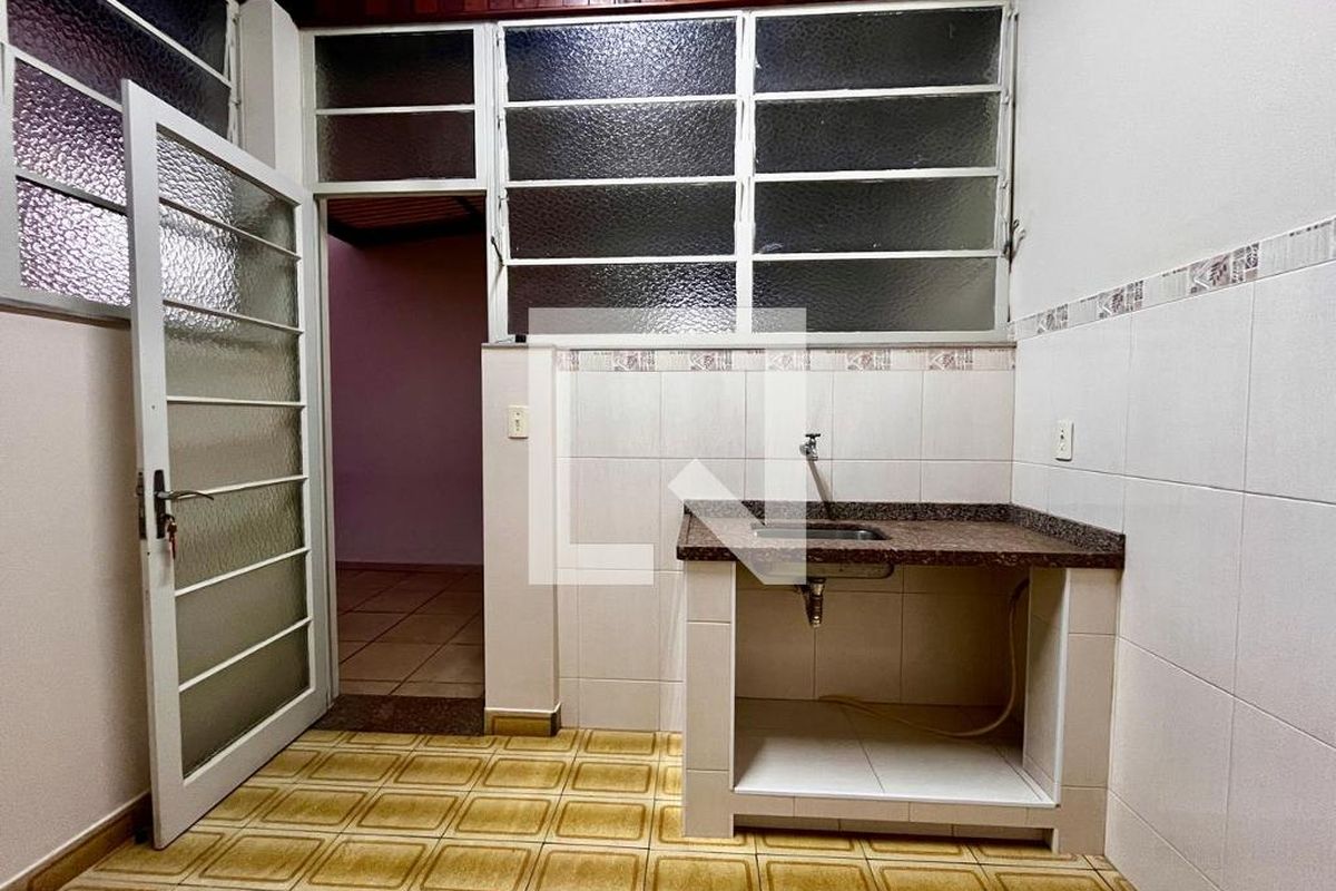Casa à Venda - Taquaral, 4 Quartos,  320 m2 em , Campinas - sp | SoloBR