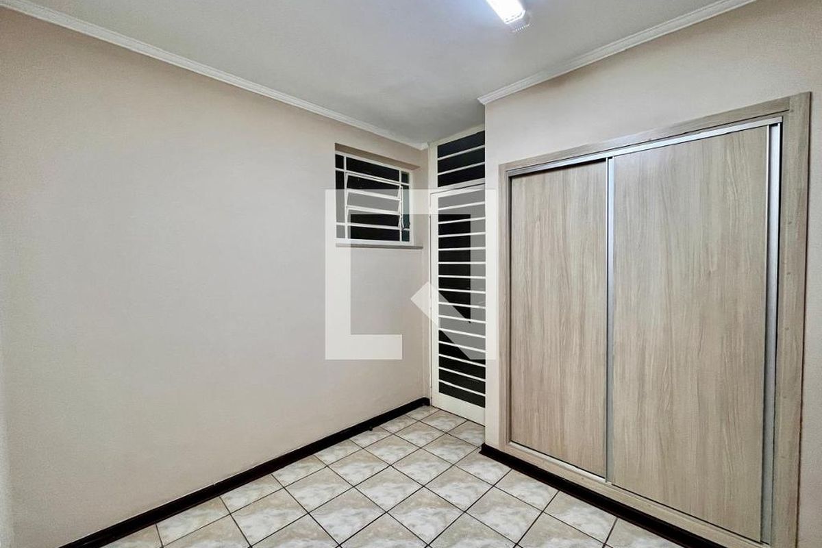 Casa à Venda - Taquaral, 4 Quartos,  320 m2 em , Campinas - sp | SoloBR
