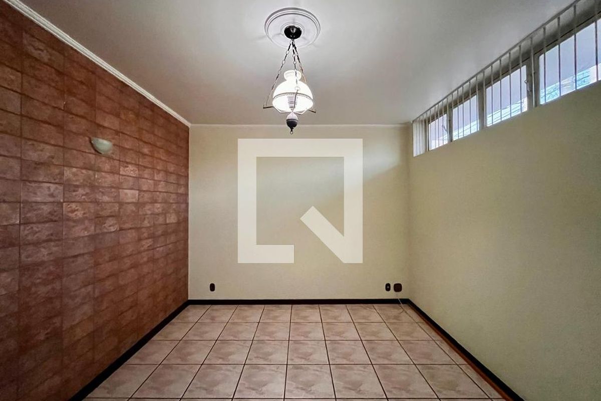 Casa à Venda - Taquaral, 4 Quartos,  320 m2 em , Campinas - sp | SoloBR