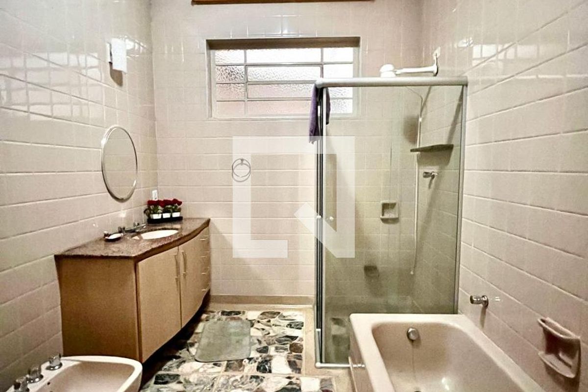 Casa à Venda - Taquaral, 4 Quartos,  320 m2 em , Campinas - sp | SoloBR