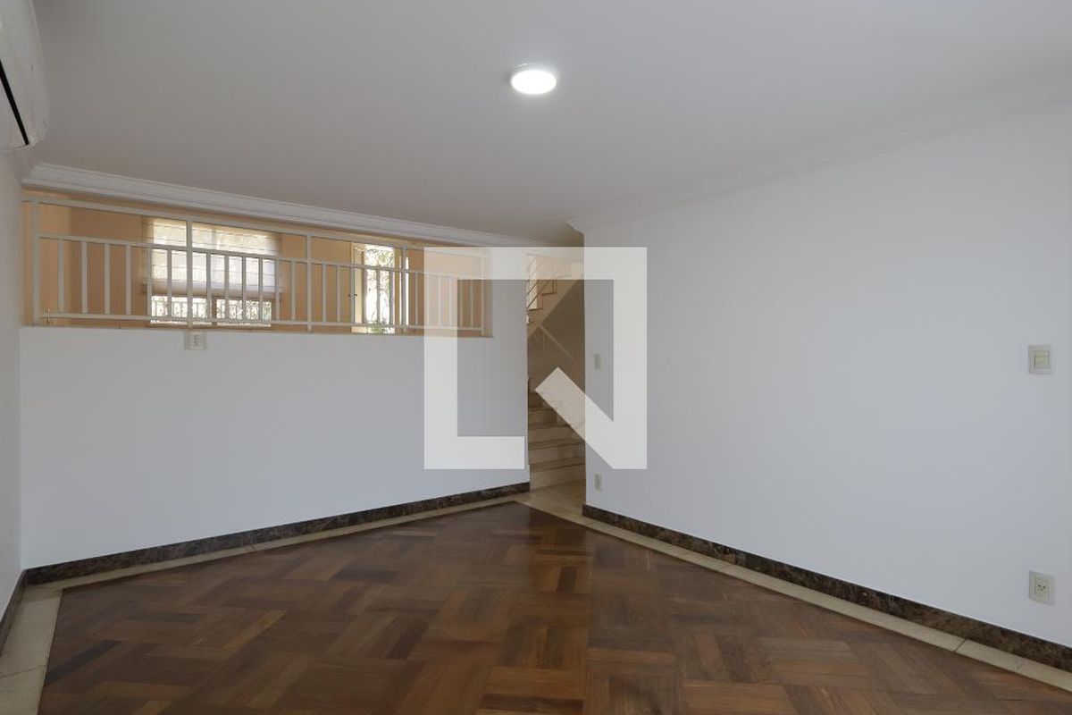 Casa, 4 quartos, 567 m² - Foto 38