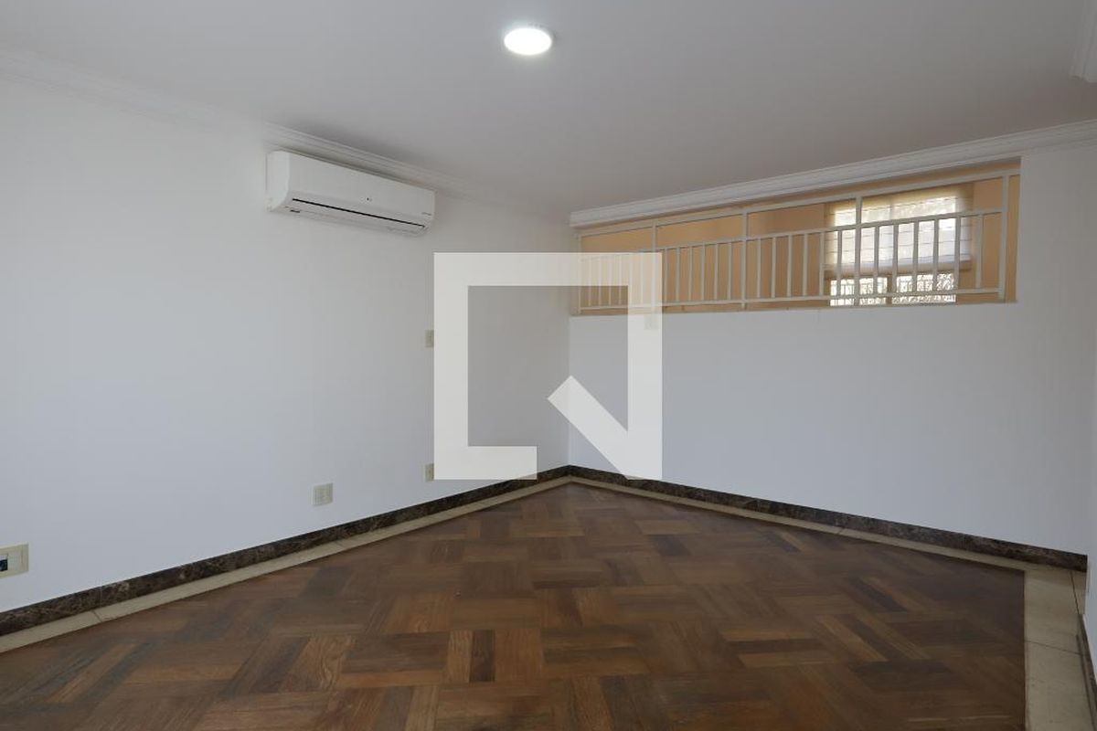 Casa, 4 quartos, 567 m² - Foto 34
