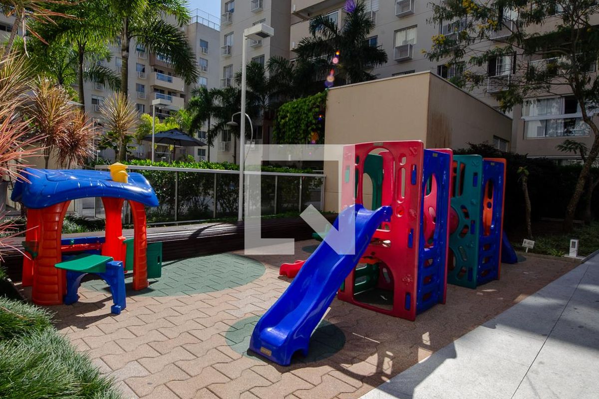 Apartamento, 2 quartos, 64 m² - Foto 64