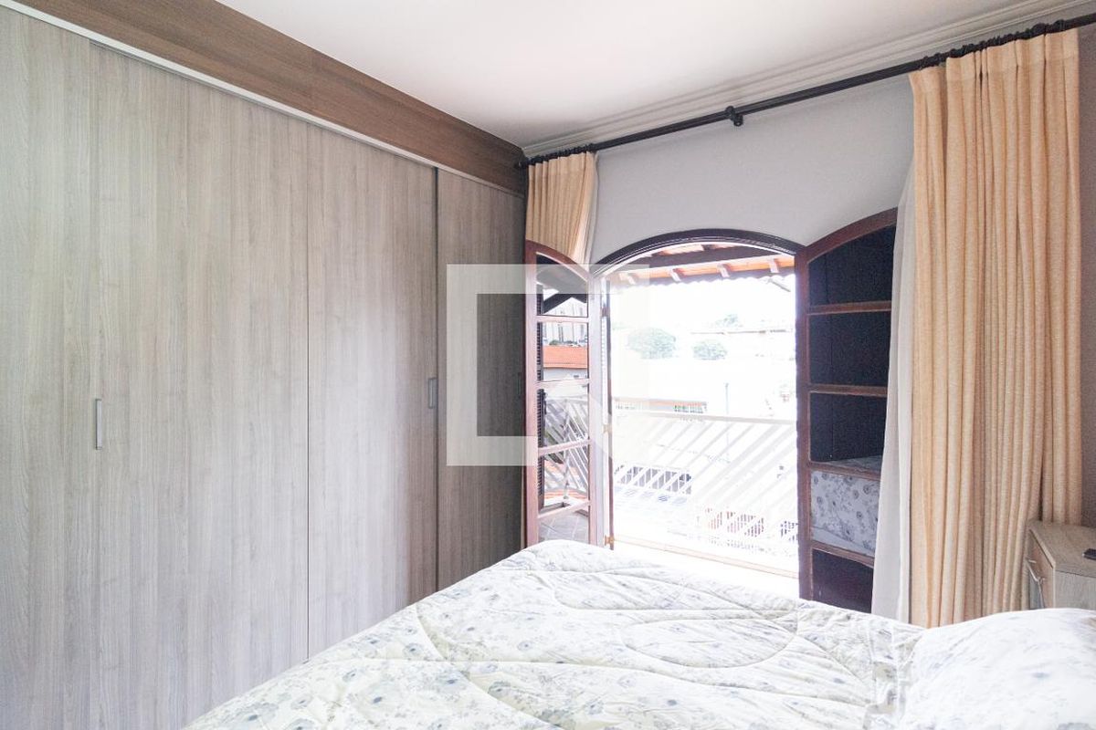 Casa, 3 quartos, 237 m² - Foto 30