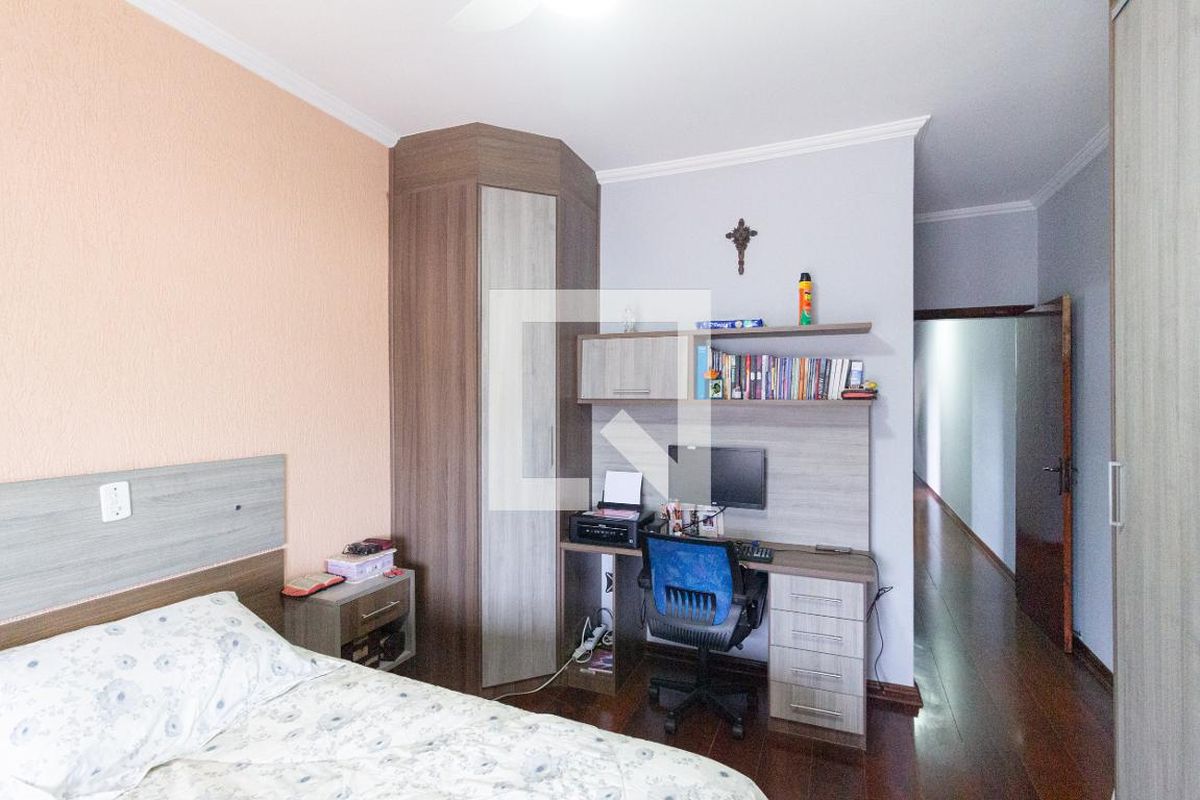 Casa, 3 quartos, 237 m² - Foto 32