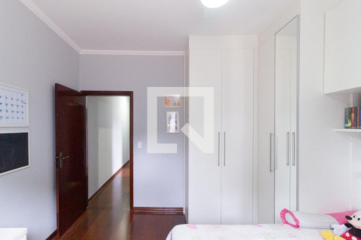 Casa, 3 quartos, 237 m² - Foto 26
