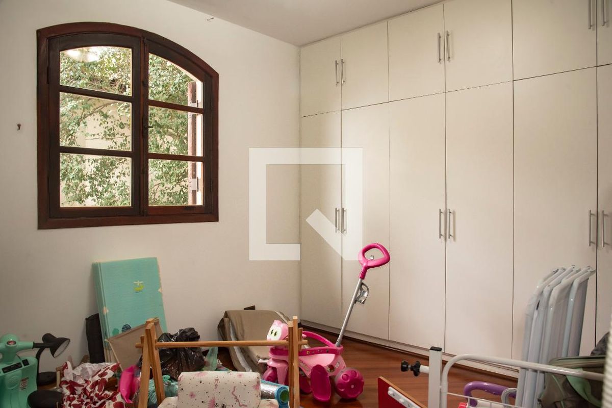 Casa, 5 quartos, 320 m² - Foto 32