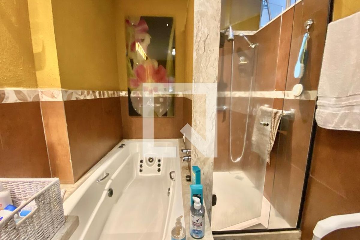 Apartamento, 4 quartos, 230 m² - Foto 72