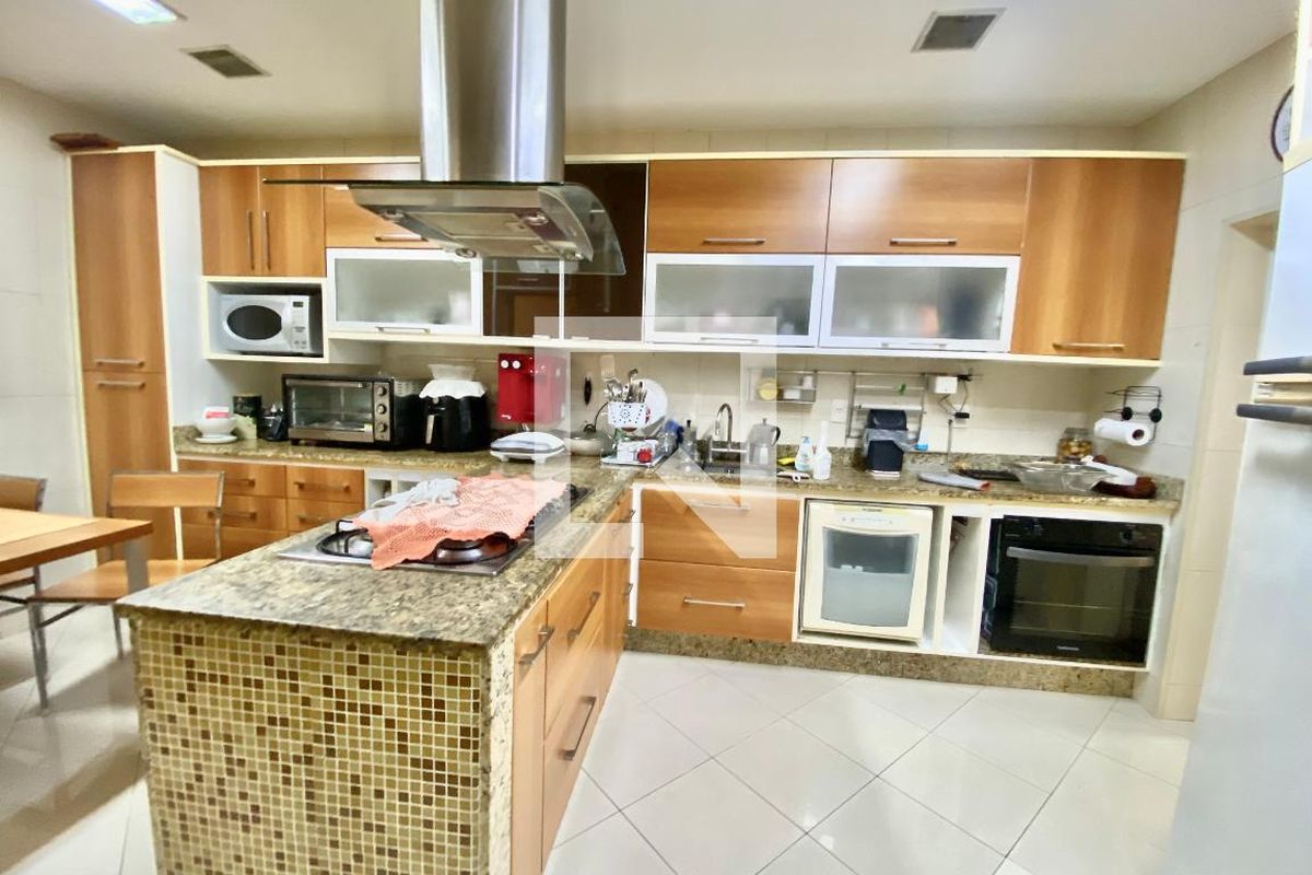 Apartamento, 4 quartos, 230 m² - Foto 98