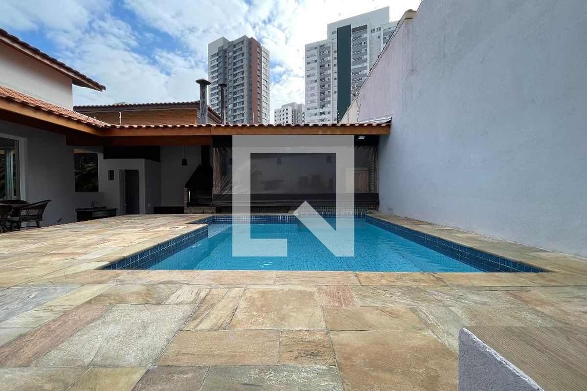 Casa, 3 quartos, 449 m² - Foto 160