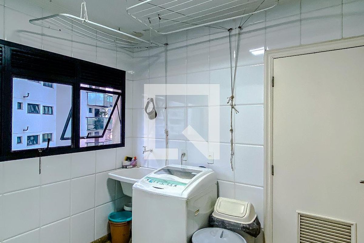 Apartamento, 3 quartos, 223 m² - Foto 168