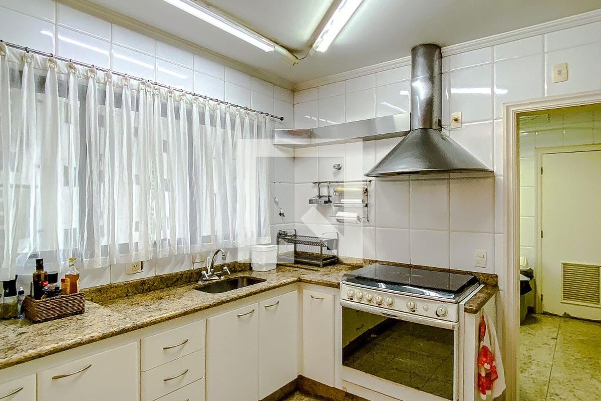 Apartamento, 3 quartos, 223 m² - Foto 157