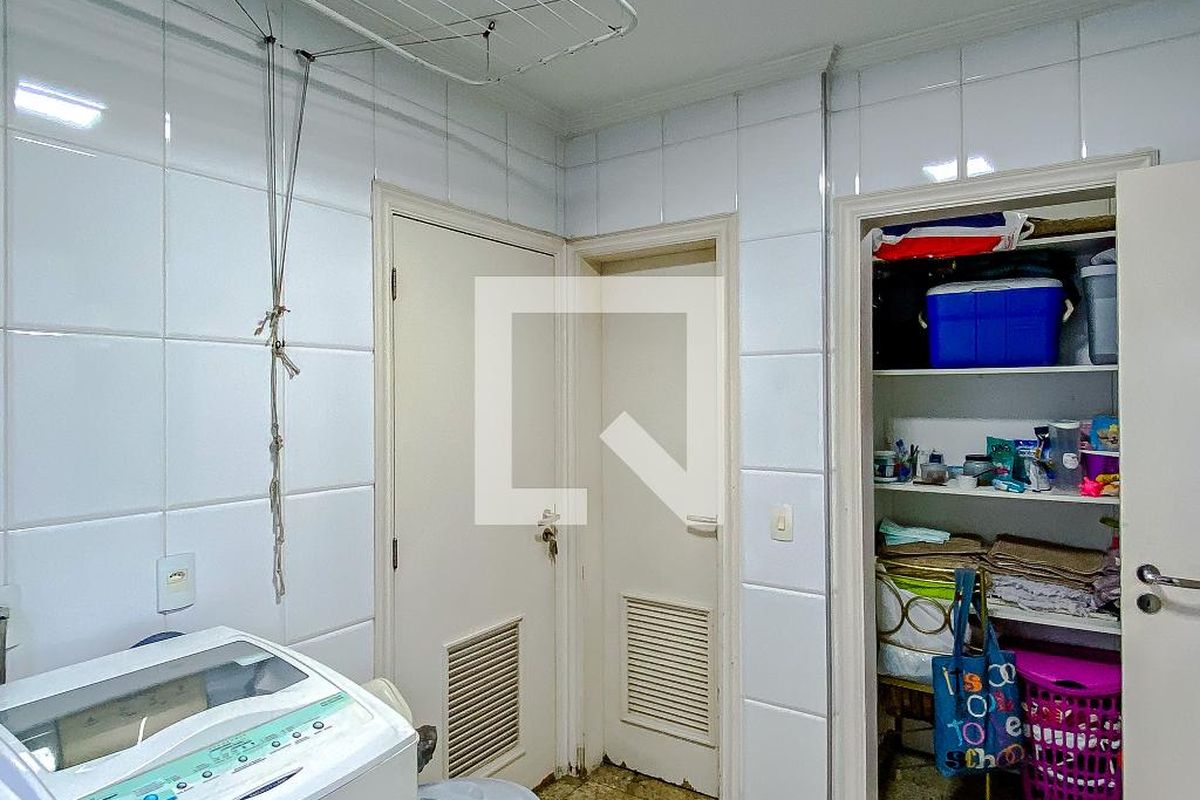 Apartamento, 3 quartos, 223 m² - Foto 172