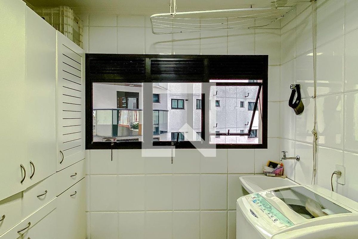 Apartamento, 3 quartos, 223 m² - Foto 169