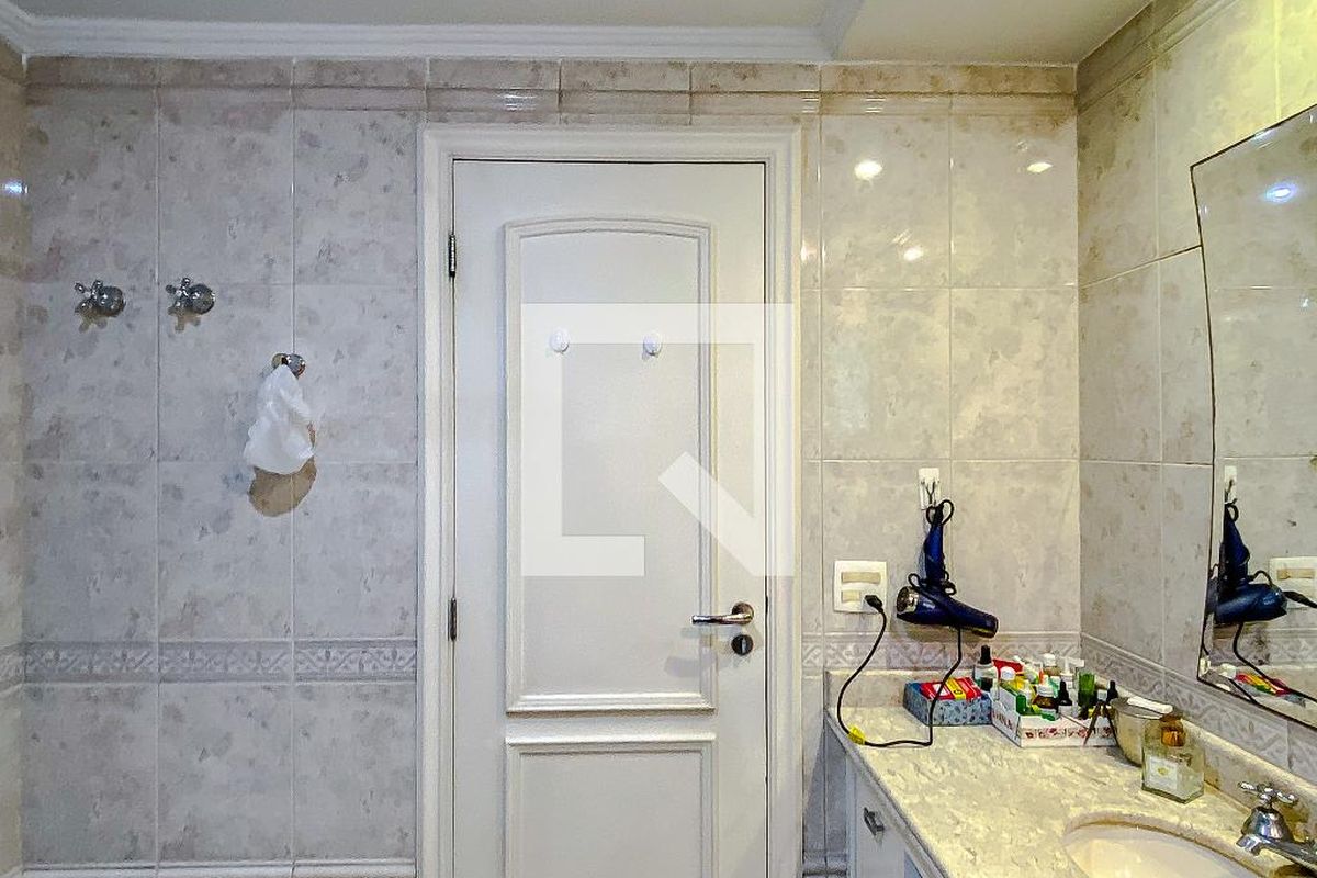 Apartamento, 3 quartos, 223 m² - Foto 136