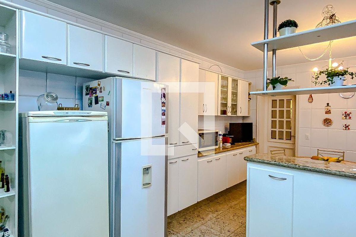 Apartamento, 3 quartos, 223 m² - Foto 161