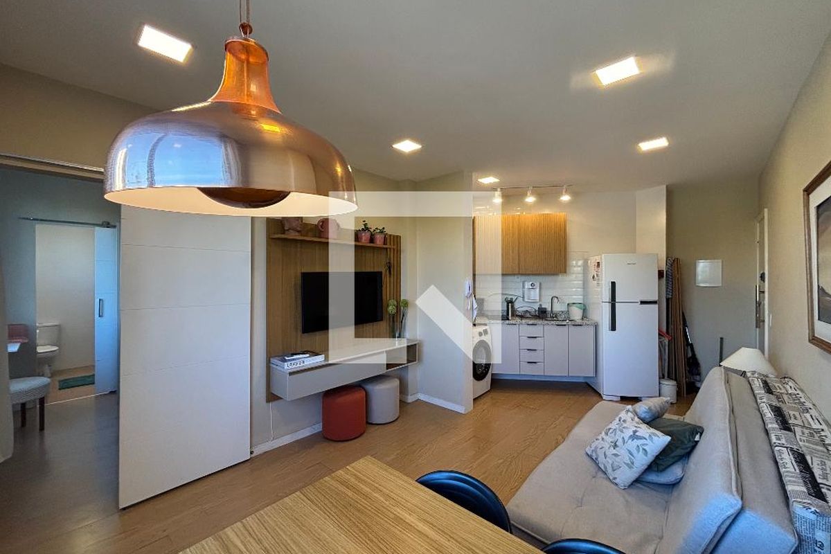 Apartamento, 1 quarto, 33 m² - Foto 2