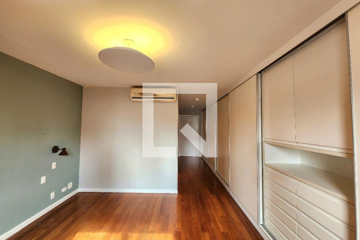 Apartamento, 3 quartos, 240 m² - Foto 72