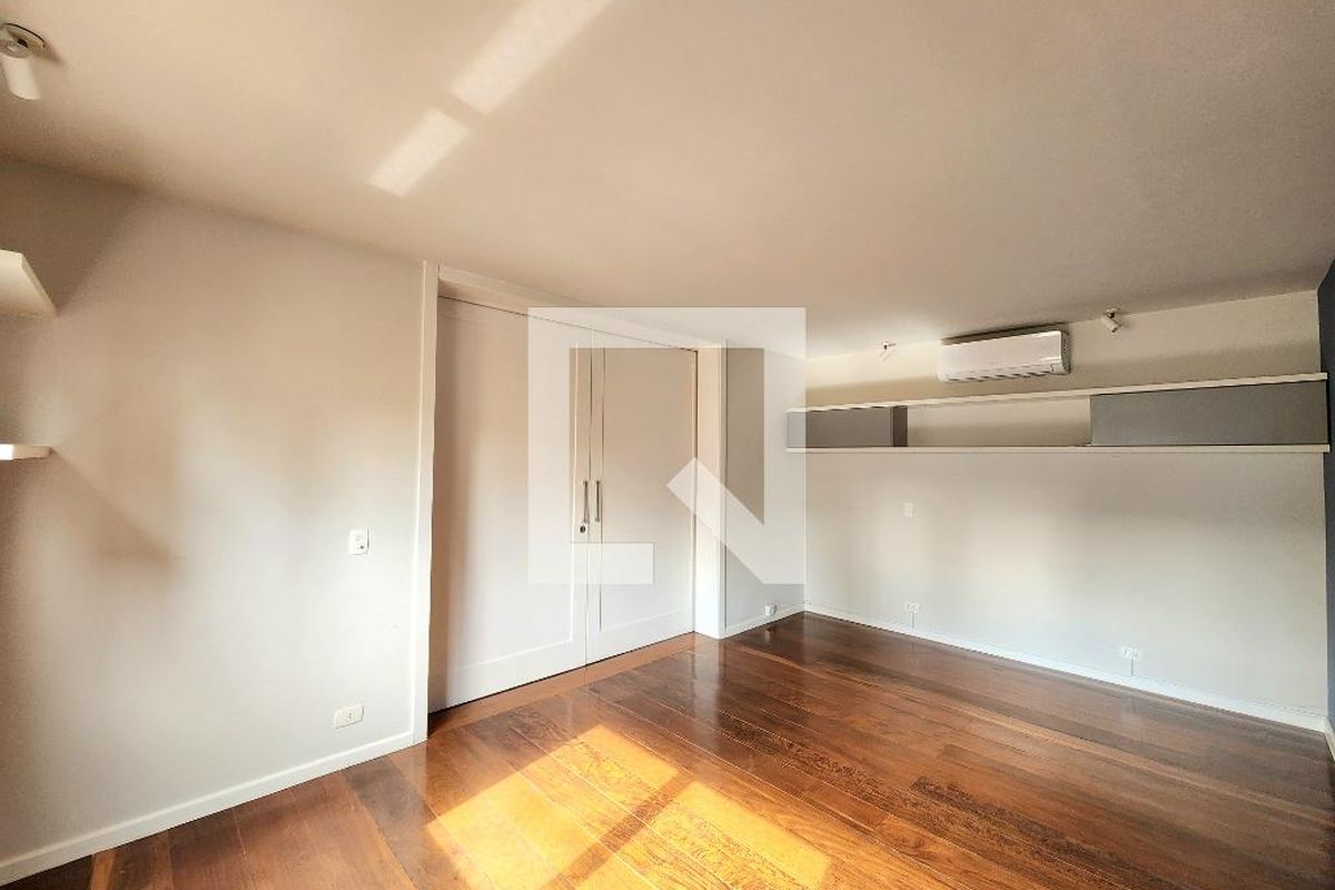 Apartamento, 3 quartos, 240 m² - Foto 42