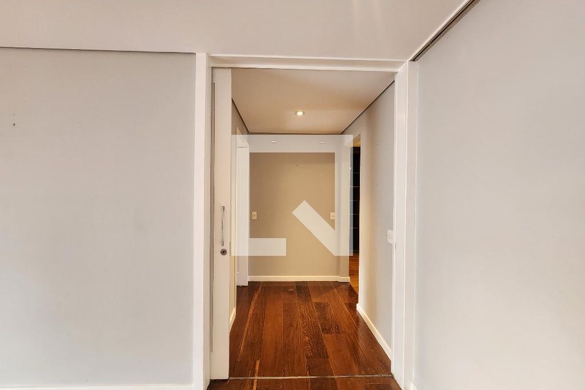 Apartamento, 3 quartos, 240 m² - Foto 46