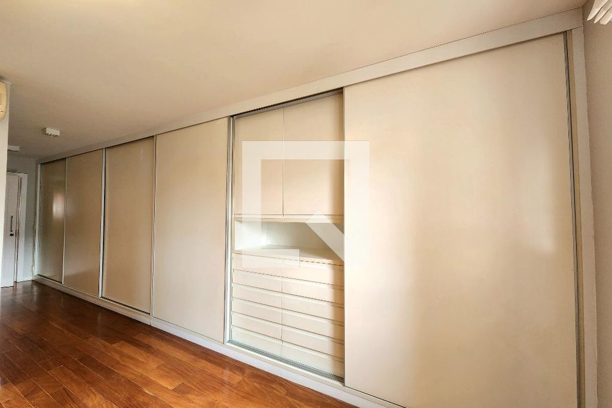 Apartamento, 3 quartos, 240 m² - Foto 76