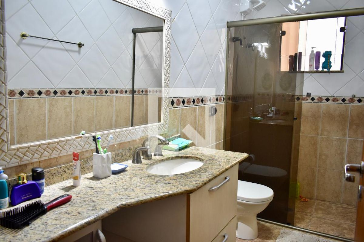 Casa, 3 quartos, 211 m² - Foto 68