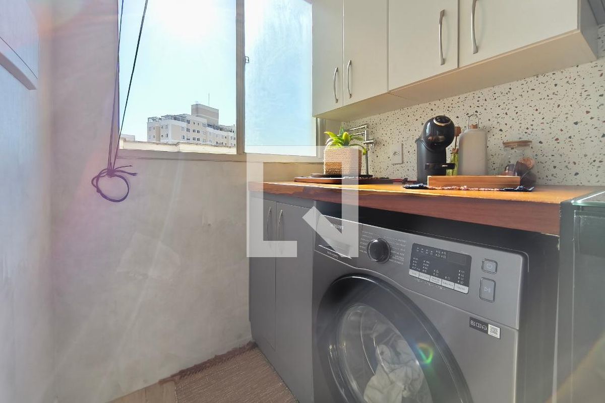 Apartamento à Venda - Parque Prado, 2 Quartos,  56 m2 em , Campinas - sp | SoloBR
