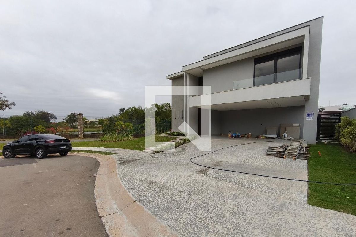 Casa à Venda - Swiss Park, 4 Quartos,  313 m2 em , Campinas - sp | SoloBR