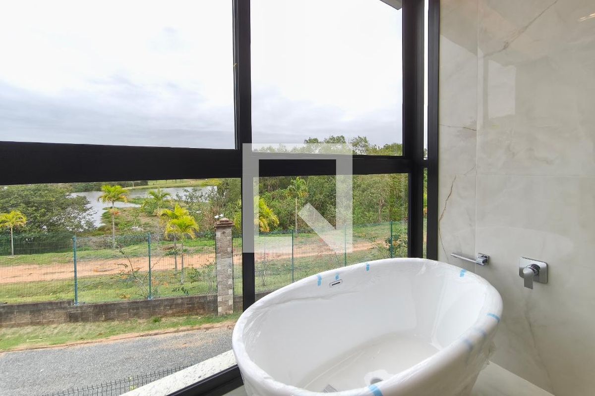Casa à Venda - Swiss Park, 4 Quartos,  313 m2 em , Campinas - sp | SoloBR