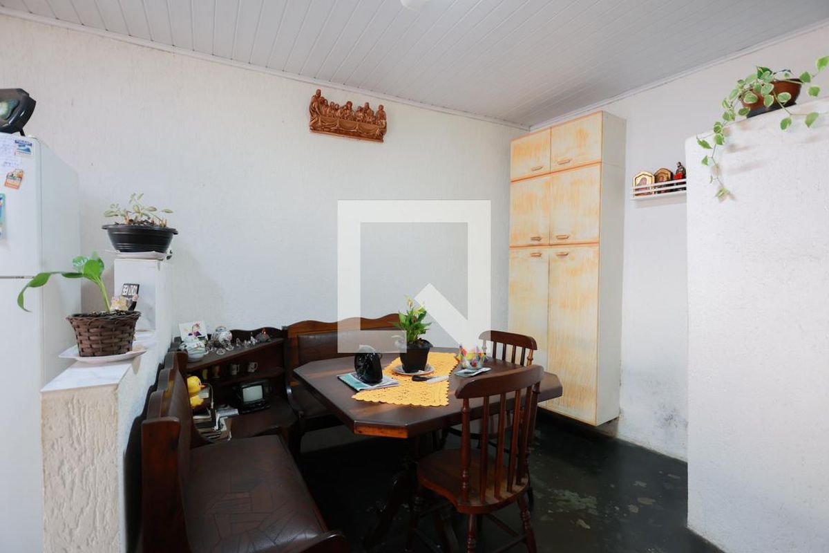 Casa, 4 quartos, 200 m² - Foto 40