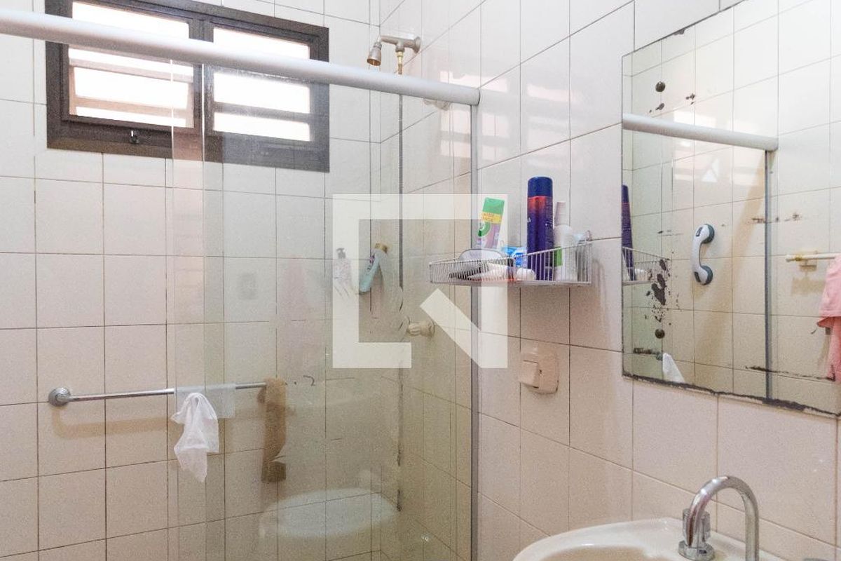 Casa à Venda - Guanabara, 5 Quartos,  450 m2 em , Campinas - sp | SoloBR