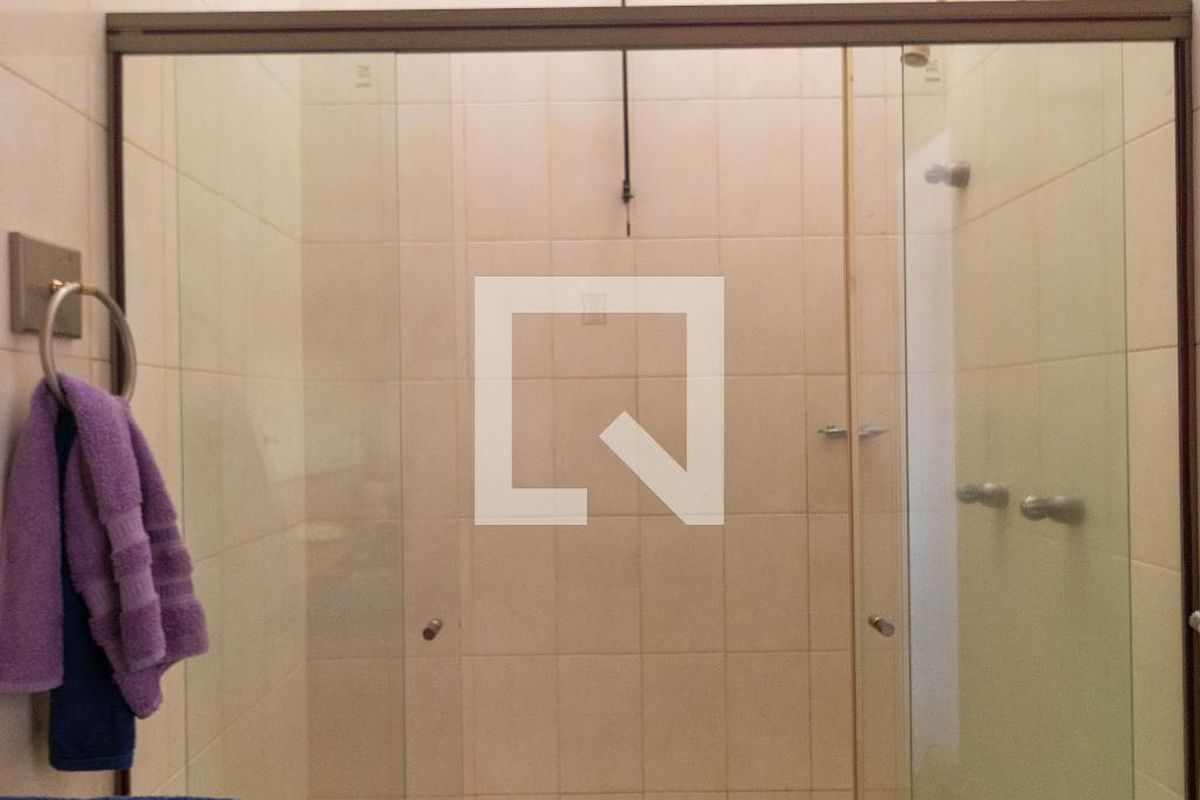 Casa à Venda - Guanabara, 5 Quartos,  450 m2 em , Campinas - sp | SoloBR