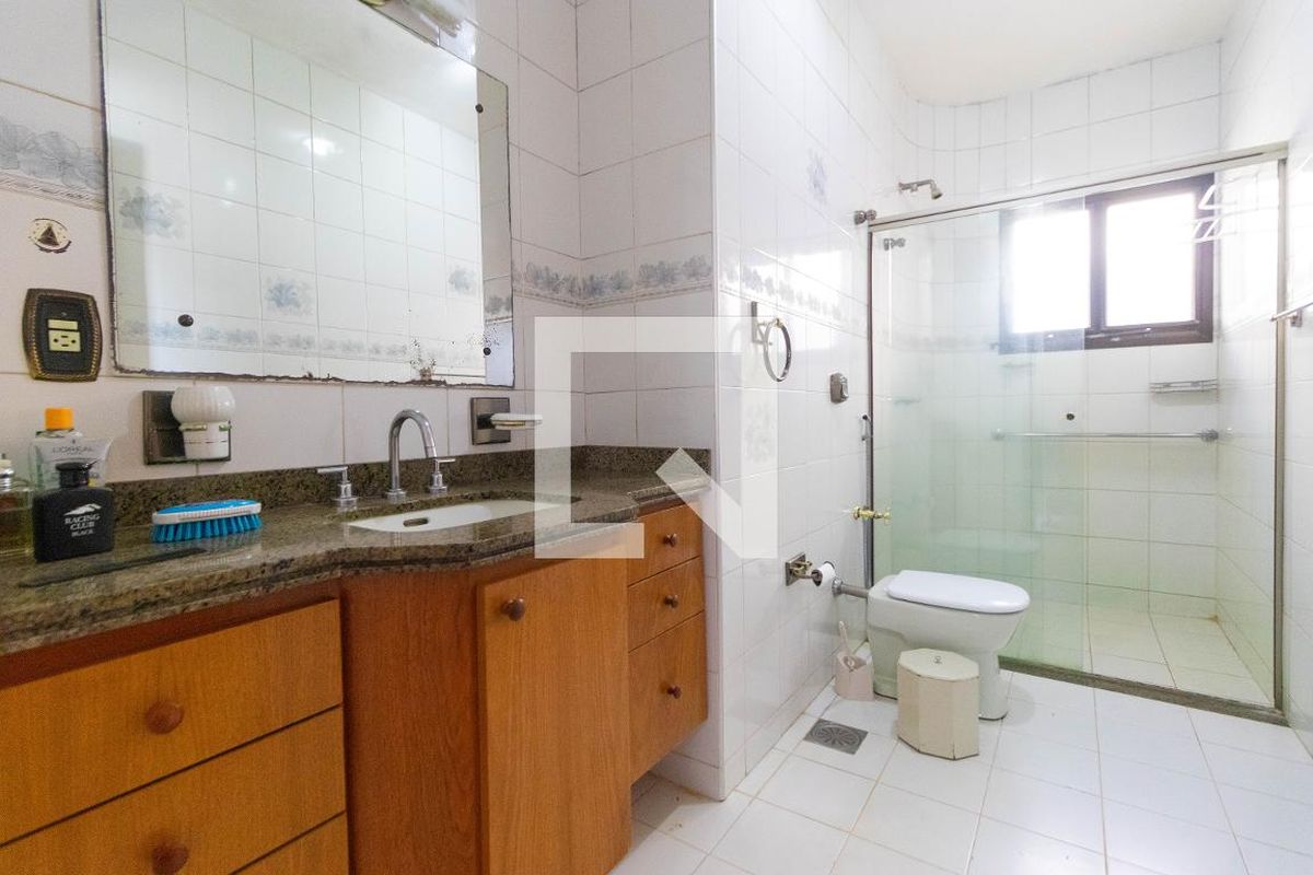 Casa à Venda - Guanabara, 5 Quartos,  450 m2 em , Campinas - sp | SoloBR