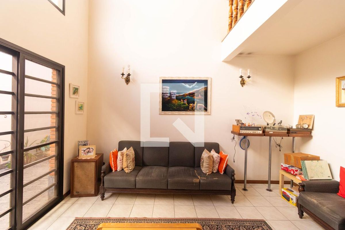 Casa à Venda - Guanabara, 5 Quartos,  450 m2 em , Campinas - sp | SoloBR