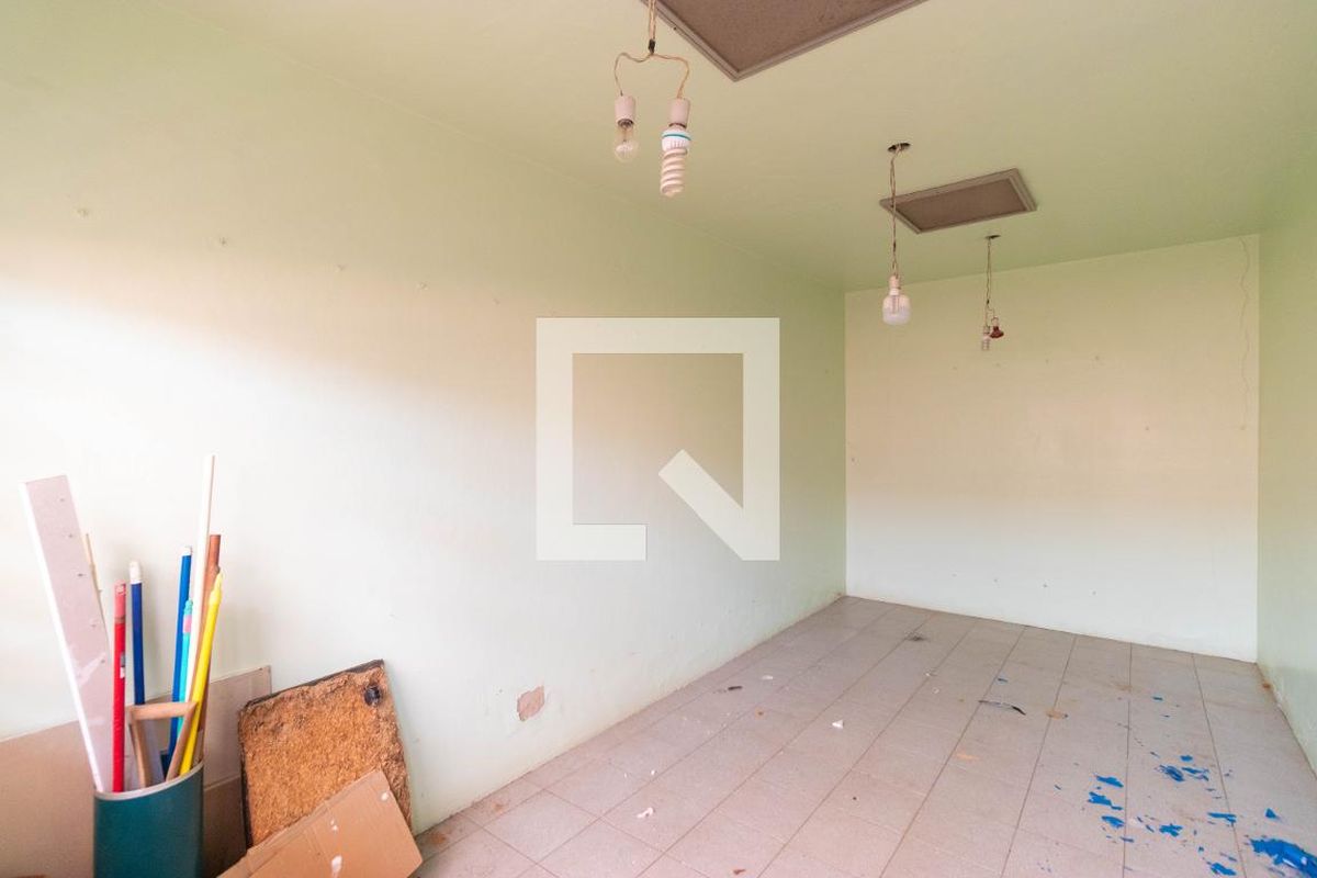 Casa à Venda - Guanabara, 5 Quartos,  450 m2 em , Campinas - sp | SoloBR