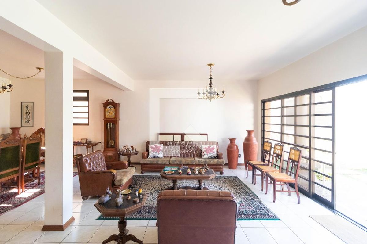 Casa à Venda - Guanabara, 5 Quartos,  450 m2 em , Campinas - sp | SoloBR