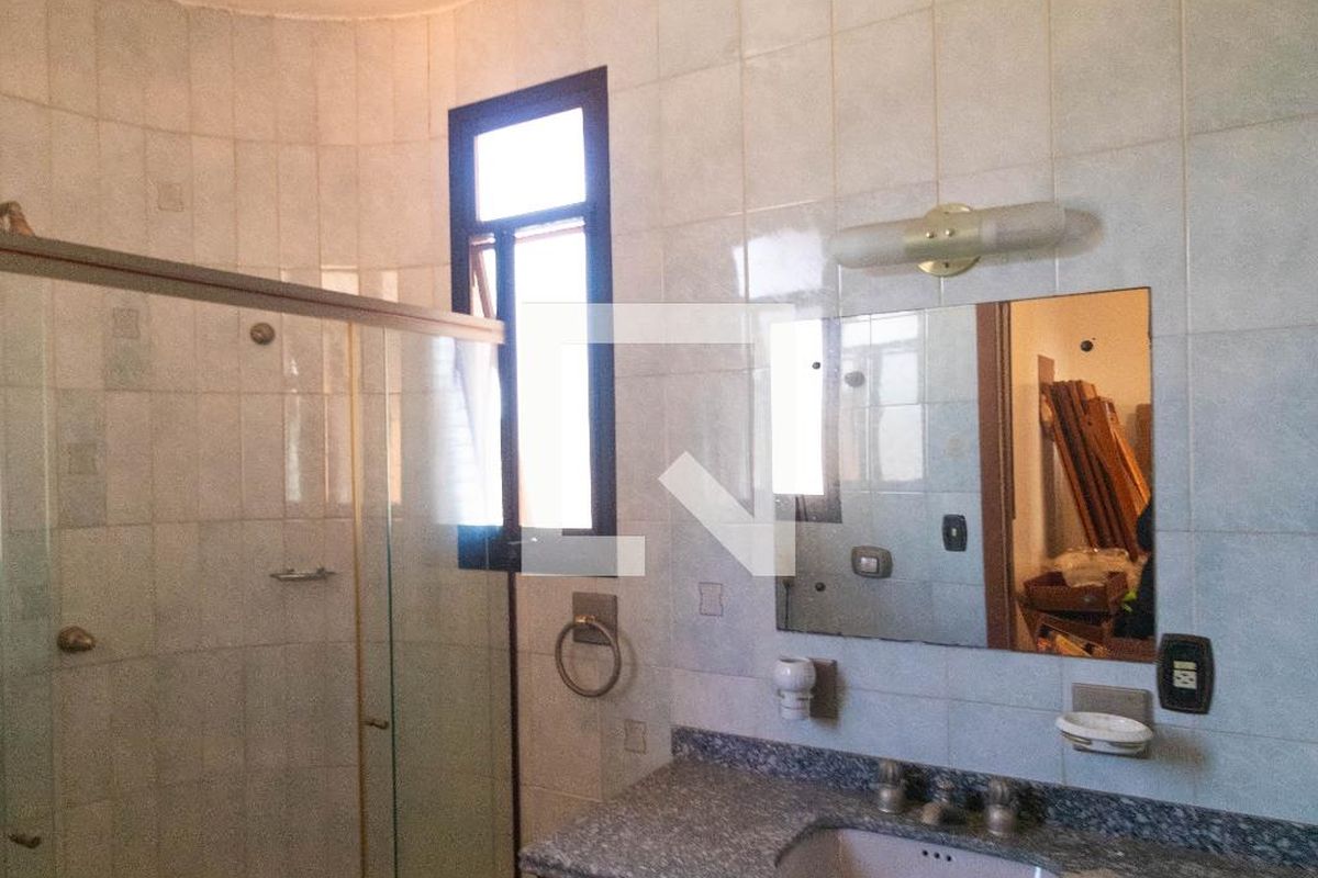 Casa à Venda - Guanabara, 5 Quartos,  450 m2 em , Campinas - sp | SoloBR