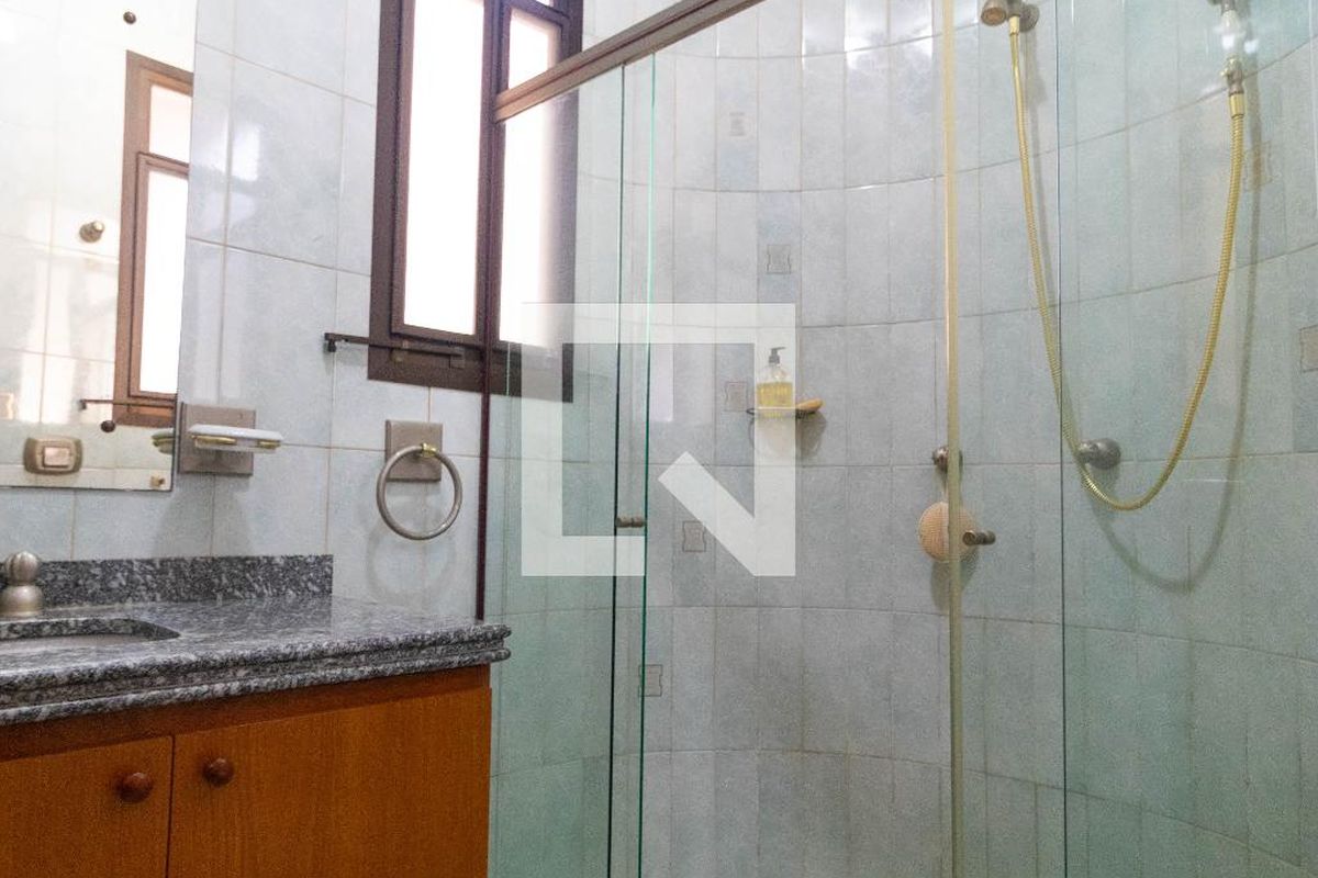 Casa à Venda - Guanabara, 5 Quartos,  450 m2 em , Campinas - sp | SoloBR