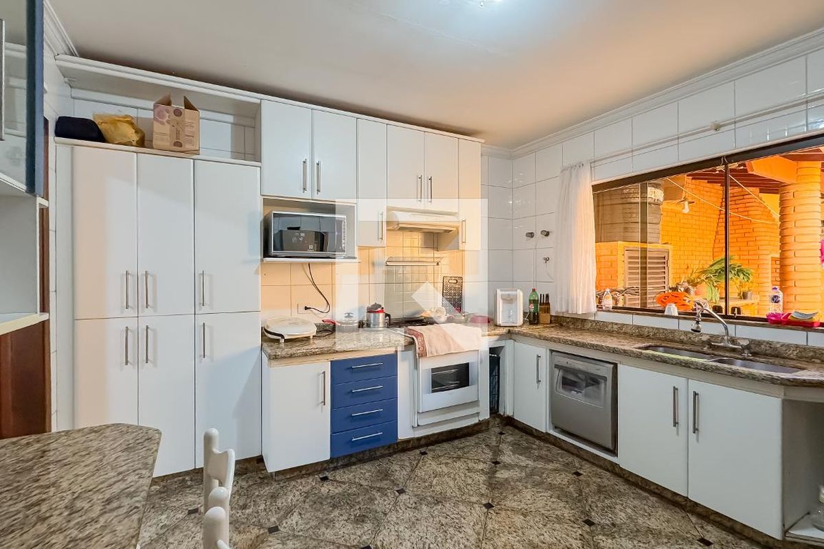 Casa, 4 quartos, 227 m² - Foto 92