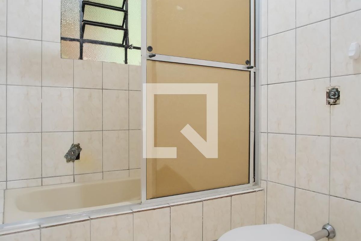 Casa, 3 quartos, 250 m² - Foto 50