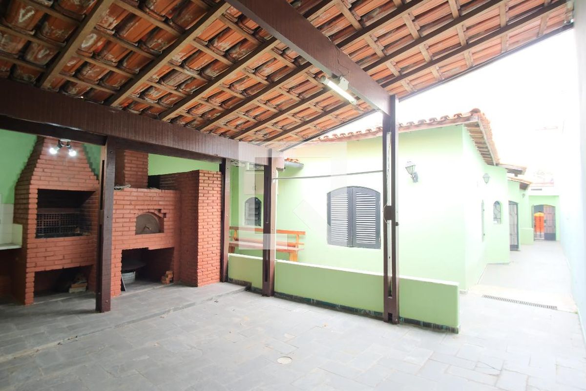 Casa, 3 quartos, 250 m² - Foto 102