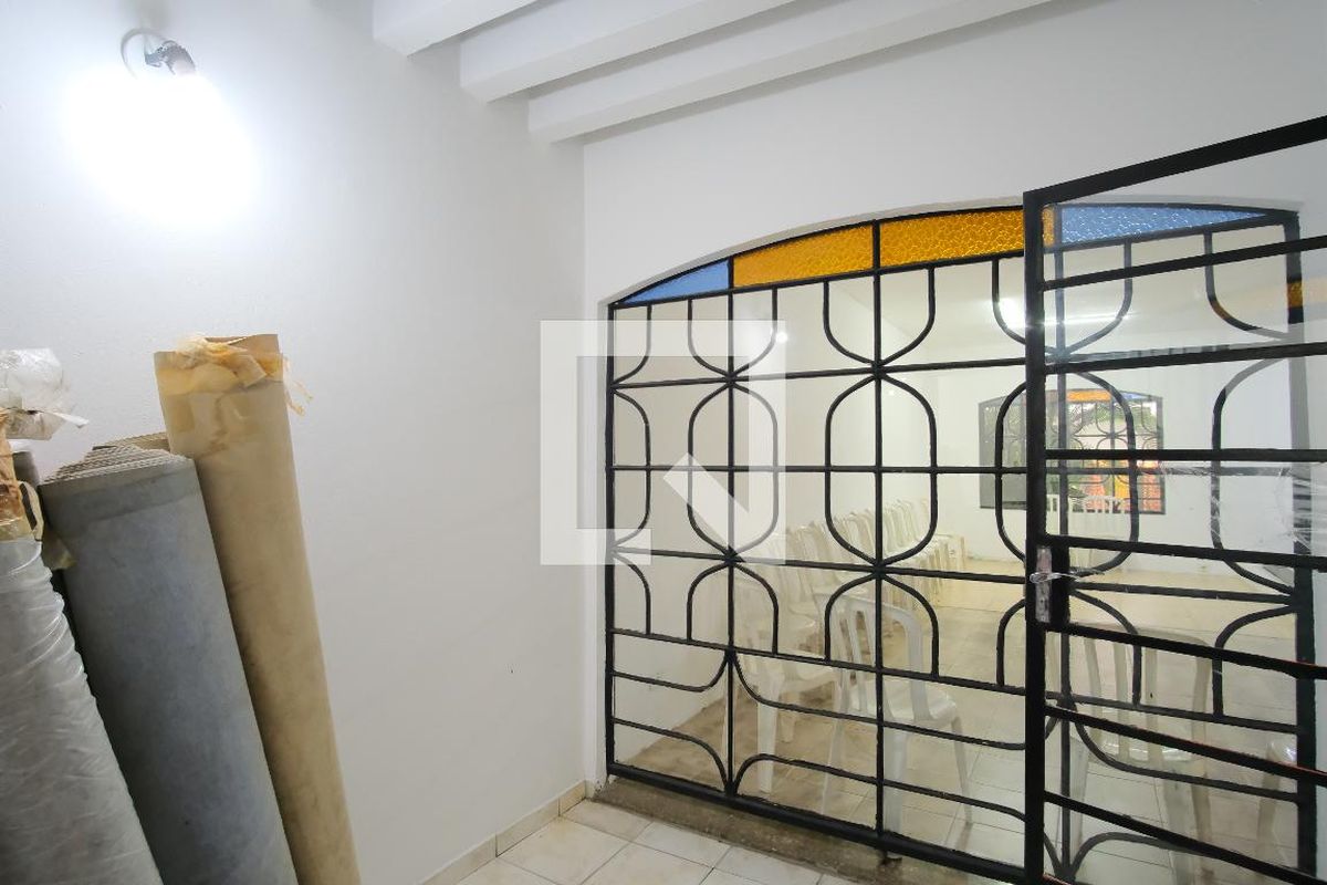 Casa, 3 quartos, 250 m² - Foto 16