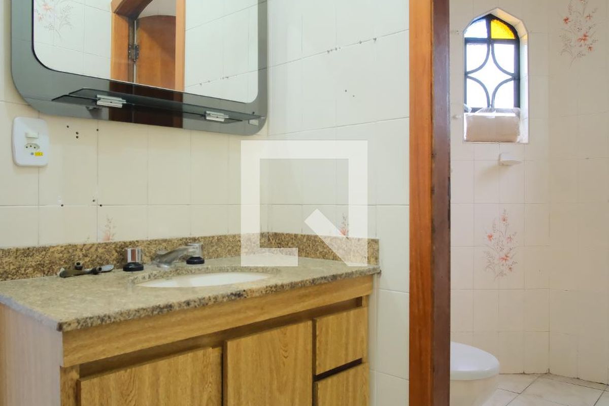 Casa, 3 quartos, 250 m² - Foto 72