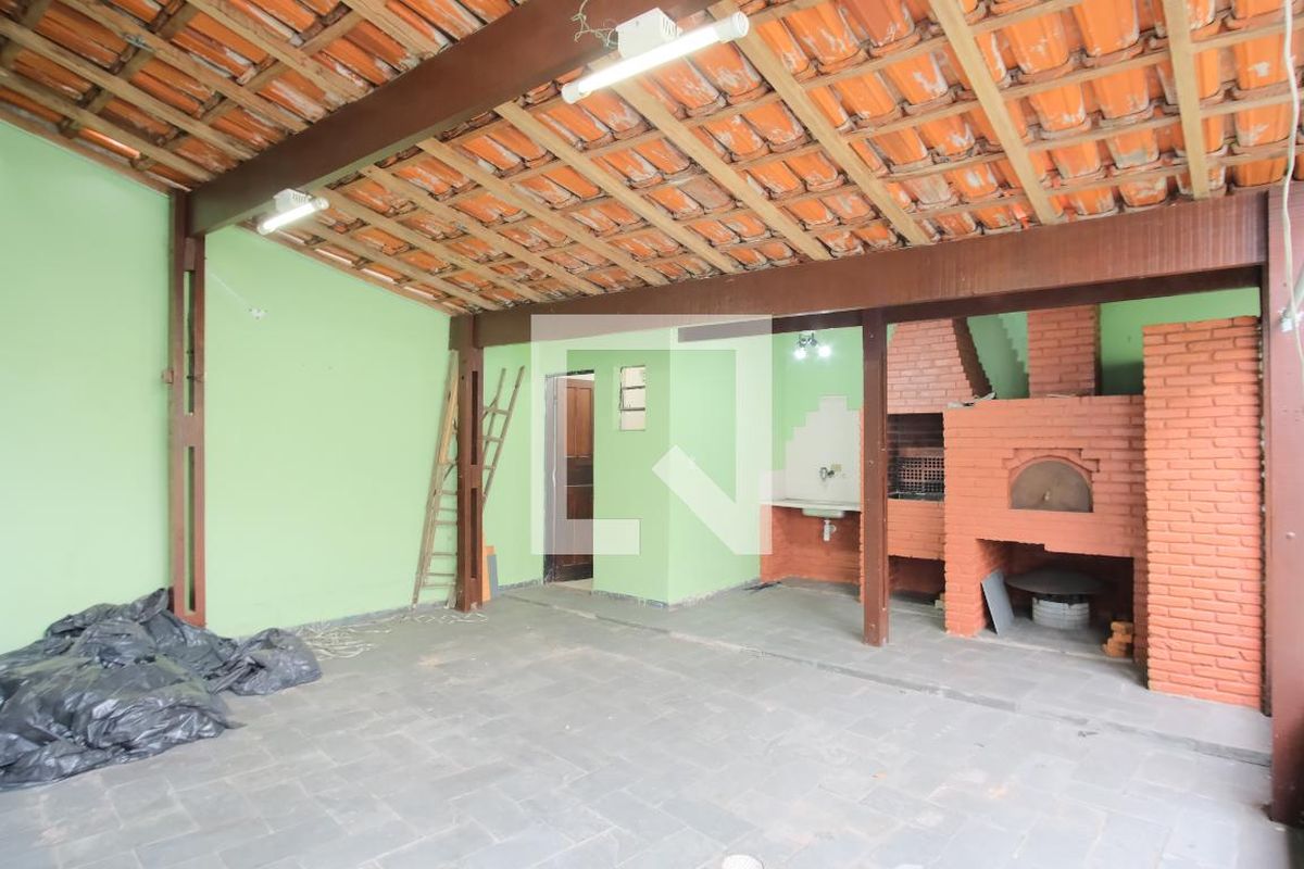 Casa, 3 quartos, 250 m² - Foto 100