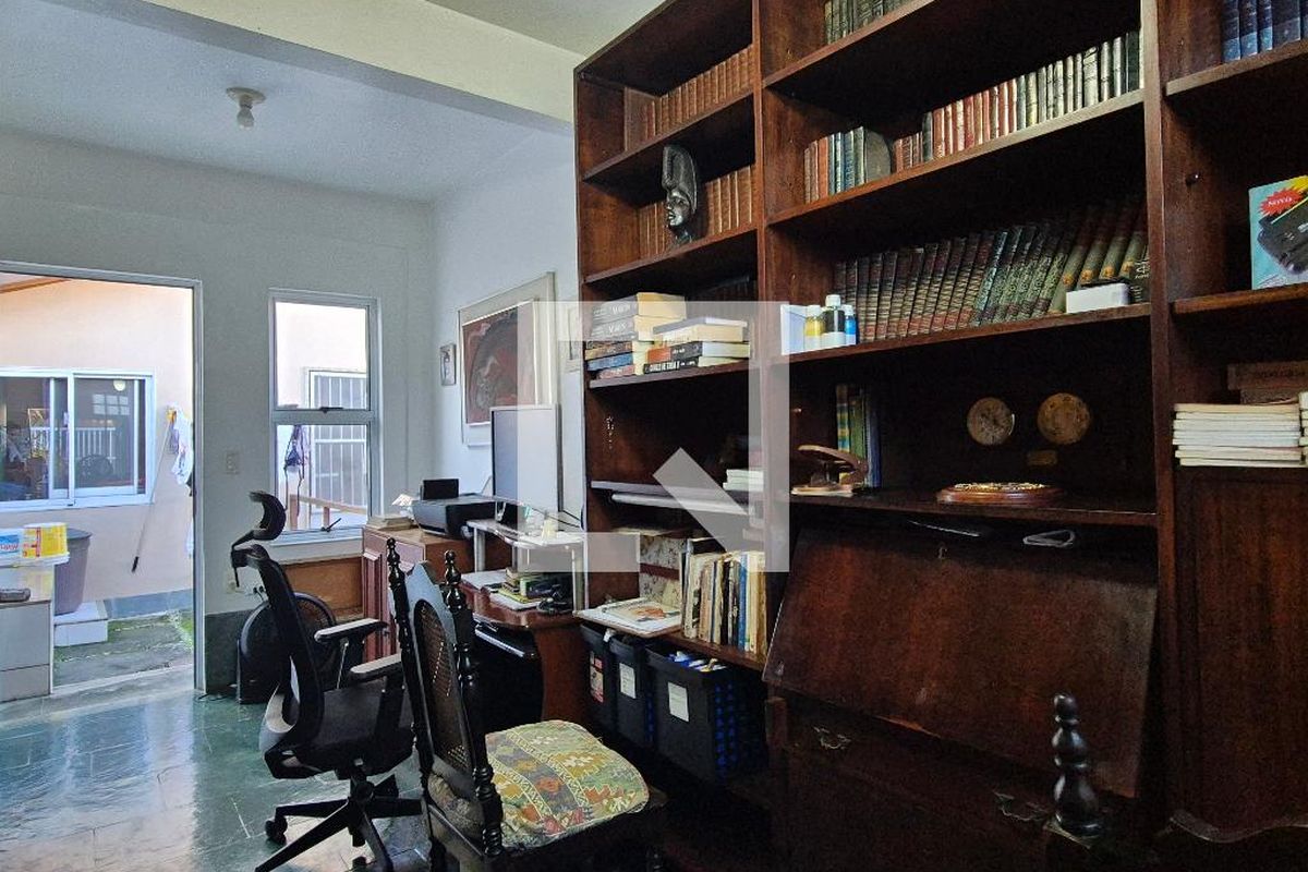 Casa, 4 quartos, 320 m² - Foto 34