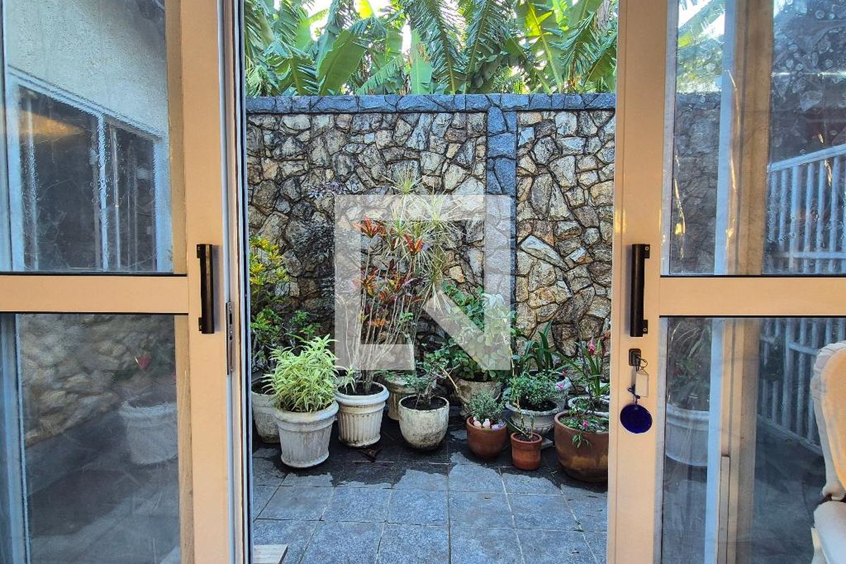 Casa, 4 quartos, 320 m² - Foto 18