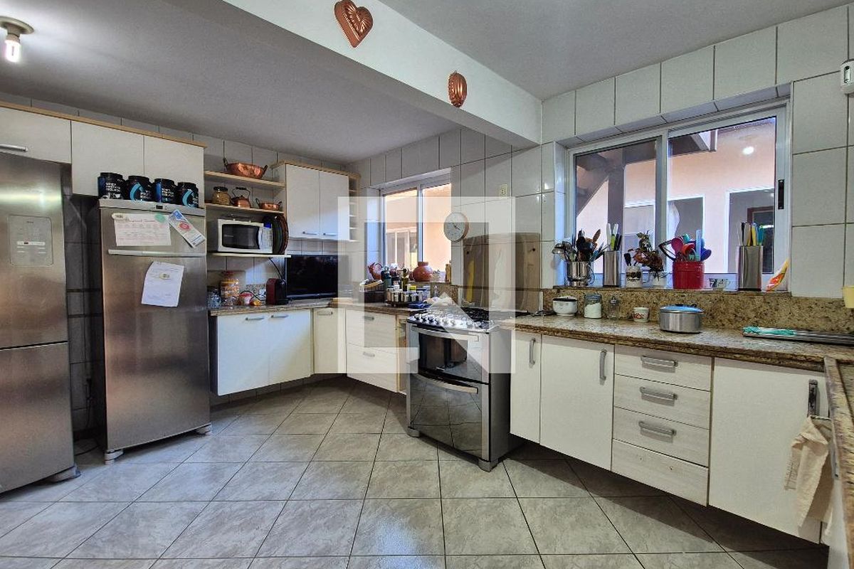Casa, 4 quartos, 320 m² - Foto 76